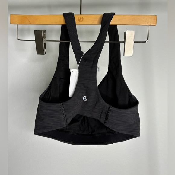 lululemon Wunder Train Bra - Picture 2 of 2